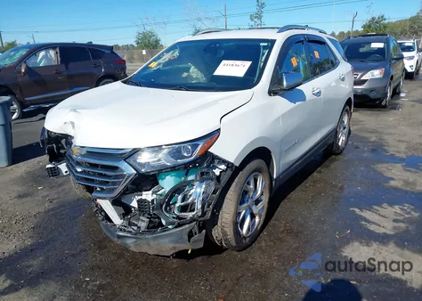 2021 Chevrolet Equinox Fwd Premier z USA, uszkodzony, nr VIN 3GNAXNEV8MS138361